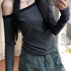 TEMU 여성용 세련된 오프숄더 긴팔 티셔츠 - 우아한 블랙 & 화이트 , 슬림핏, 봄/여름 다용도, 폴리에스터 혼방, 세탁기 사용 가능