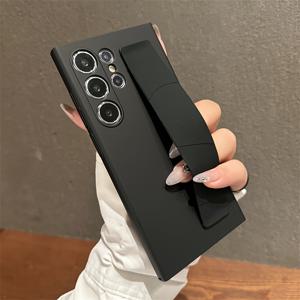 TEMU 삼성 갤럭시 S24 및 S23 울트라 플러스용 단색 손목 스트랩 케이스, 충격 방지 백 커버를 제공하며 손목에 부드럽게 닿습니다.