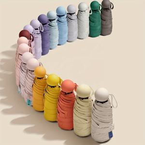 TEMU 컴팩트한 6개 리브 철제 프레임 우산 수동 개폐식, 플라스틱 손잡이, 190T 포ンジ UV 보호, 슈퍼 미니 캡슐 디자인, 가벼운 무게, 태양과 비에 필수적인