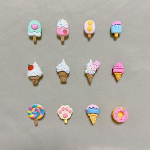 TEMU 12pcs 레진 신발 자장 세트 - 크록스, 클로그, 슬라이드, 샌들용 귀여운 및 돈가스 디자인 - 크리스마스 및 생일 선물용 다양한 핑크 장식용 패널