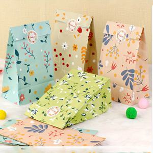 TEMU 24개 꽃무늬 선물 가방, 생일을 위한 귀여운 꽃 패턴 굿디 백, 브라이덜 샤워, 생일, 결혼식 선물용 감사 스티커가 있는 대량 파티 선물 가방, 중간 사이즈