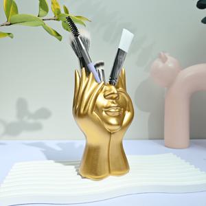 TEMU 1pc 럭셔리 노르딕 골든 장식 보관 실린더, 눈썹 연필, 브러시를 위한 창의적인 얼굴 모양 메이크업 도구 홀더, 침실, 거실, 사무실, B&B, 호텔 장식, 바구니, 어머니의 날 선물, 향수 없는, 남녀 공용 성인용|눈썹펜슬