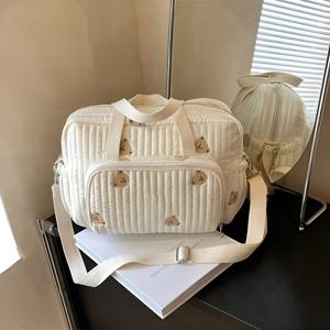 TEMU 업그레이드된 귀여운 곰돌이 자수 화이트 퀼트 기저귀 가방 - 대용량, 다중 수납공간, 조절 가능한 어깨끈, 여행 및 일상 사용, 매일 엄마가방 | 패딩 핸들 포함