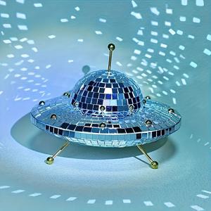 TEMU UFO 디스코 볼 - 8x6인치 은빛 반사 우주선 장식, 파티 및 홈 이벤트용 수제 거울 마감
