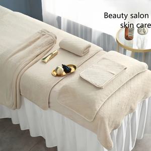 TEMU 뷰티 파를러 및 릴랙스 숍에서 피부 관리에 적합한 SPA 전용 수건 5개 세트, 부드럽고 흡수력 좋으며 탈모 없음, 머리 감싸는 수건과 침대 시트 세트 (머리띠 + 가슴 수건 + 베개 커버 + 목욕 스커트 + 구멍이 있는 침대 시트)|머리띠