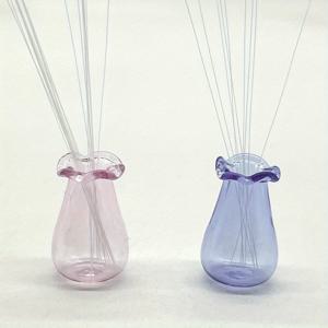 TEMU 2pcs 미니 고양이 털 뿔 유리병 - 유리, 고전적인 뿔 모양, 배터리가 필요하지 않습니다, 고양이 털이나 작은 꽃을 들고 있습니다 (녹색 및 노란색), 장식용 미니 유리병 | 우아한 장식 | 유리 구조, 고양이 액세서리