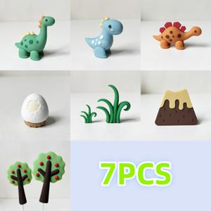 TEMU 7pcs 실리콘 공룡 케이크 탑퍼 세트, 식품 등급 고무 베이킹 장식, 공룡 숲 및 화산 테마, 생일 케이크 장식용 잎, 과일 나무, 계란 및 잔디 원소 포함