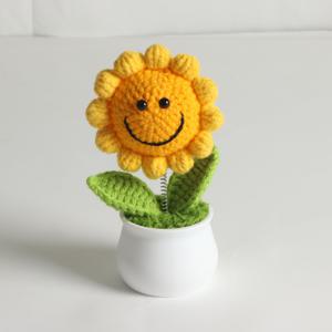 TEMU 손으로 짠 모양의 수집용 인형 - 직물로 만든 미소 짓는 꽃 모양의 인형, 친구와 가족에게 이상적인 선물, 축하 분위기 있는 가정 장식, 파티 액세서리, 전기 필요 없음.|인형키링|바비인형