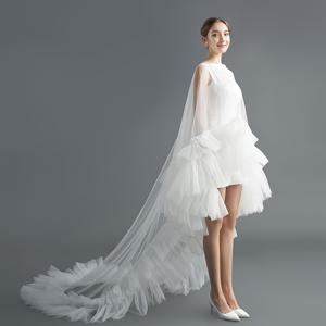 TEMU 유럽과 미국의 멀티 레이어 누드 가우즈 폼폼 숄, 연꽃 잎 모양 주름과 꼬리, 여행 사진 드레스 액세서리, 열기로 주름 감소 및 부풀림 증가
