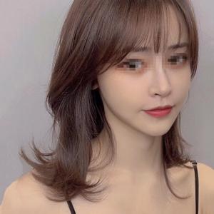 TEMU 여성 모카브라운 가발 짧은머리 통가발 부스스한 부드러운 패션 웨이브 +가발망 세트 자연스러운 가발
