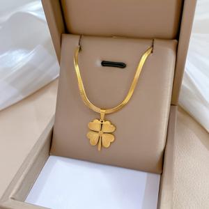 TEMU 1 레트로 스타일 네잎클라우드 디자인 18K 금도금 여성 목걸이, 데일리 및 파티용, 엄마와 여자친구에게 완벽한 선물