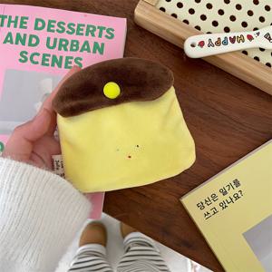 TEMU 1pc 귀여운 카라멜 푸딩 플러시 지갑 - 부드러운 폴리에스터 소재, 신분증 및 동전을 위한 휴대용 보관 가방, 여행 및 일상적인 사용에 이상적, 동전 보관|즉흥적인 액세서리|부드러운 텍스처 지갑