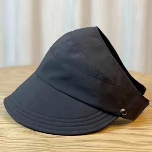 TEMU 경량, 통기성이 좋은 선글라스와 함께, 3가지 색상으로 제공되는 ponytail 구멍이 있는 선글라스. 여성용 빠른 건조 스타일의 야외 사이클링 모자. 비즈, 화이트, 또는 해군 블루로 제공되며, 조절 가능한 스냅 클로저가 있고, 폴리에스터로 제작되어 스포츠 및 야외 활동에 이상적입니다.