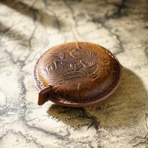 TEMU 1개 수제 정품 가죽 미니 줄자 - 빈티지 크레이지 호스 디자인, 컴팩트 6.8cm/2.7in 휴대용 자, 블랙 스트랩 & 메탈 클라스프, 일상용 측정 도구 | 장인 디자인 | 정품 가죽 자|줄자