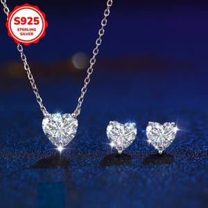 TEMU 1 쌍의 스타드 귀걸이 + 1pc 925 스테링 실버 펜던트 목걸이 4.94g/0.174oz 여성용 보석 세트, 빛나는 흰색 사랑 인공 지르코니아 로맨틱 클래식 2pcs 보석 세트, 생일 파티 선물, 데이 어머니의 날 선물, 엄마 연인 친구에게 선물