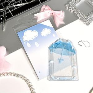 TEMU 1개 K팝 포토카드 홀더 키체인 - 귀여운 애니메이션 캐릭터 디자인과 생생한 색상, 내구성 있는 PVC 소재, K팝 상품용 컴팩트 ID 카드 홀더, 학교 및 사무실 일상 액세서리, 애니메이션 카드 홀더 | 화려한 액세서리 | 컬러풀 키체인, 애니메이션 키체인 액세서리