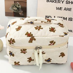 TEMU 베이지 귀여운 곰 다기능 메이크업 가방, 손잡이가 있는 여행용 화장품 보관 가방, 세탁 가방, 클러치, 펜 가방, 동전 가방, 폰 케이스를 담을 수 있는 가방, 화장실 용품, 타투 커버 스티커, 안경, 헤드폰, 크림, 속눈썹, 휴대폰, 생일 선물