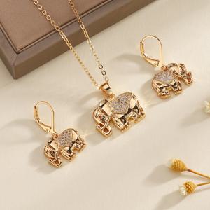 TEMU 새로운 유럽 및 미국 스타일 코끼리 동물 구리 인레이 지르코니아 힙합 귀걸이 및 목걸이 2피스 세트
