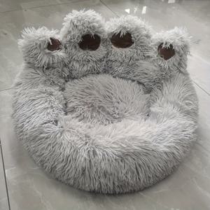 TEMU 럭셔리 플러시 캣 베드, 아늑한 곰 발 디자인, 편안한 애완동물 하우스 소파 고양이 및 소형견용, 나일론 소재 미끄럼 방지 바닥, 고유한 충전재가 들어 있는 애완동물 쿠션 - 1개 팩