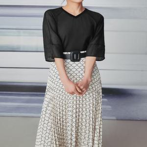 모달 블렌딩 시스루 티 블라우스