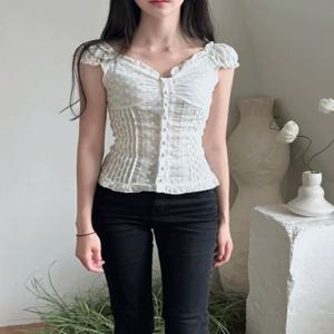 Sofie 아일렛 펀칭 레이스 투웨이 오프숄더 블라우스