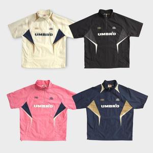 [엄브로] 2025 UQ223CWT52/BLOKE 반팔 스탠넥 아노락/BLK0(블랙),PNK0(핑크),TNY0(네