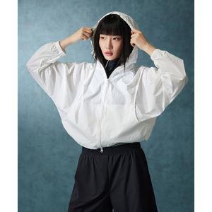 SPAO UV차단 라이트 후드 크롭 윈드브레이커SPJJF25G01 SPJJF25G01