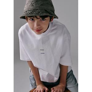 갤러리아 [블루테일]  화이트 반소매 북레터링 티셔츠 AYB1TS01WT