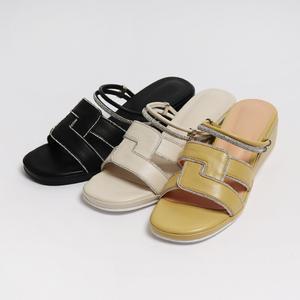 크로디 컴포트 쿠션 미끄럼방지 가보시 슬링백힐샌들 5CM B-7368