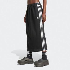 [그랜드 스테이지] ADIDAS KNITTED SKIRT IY7279