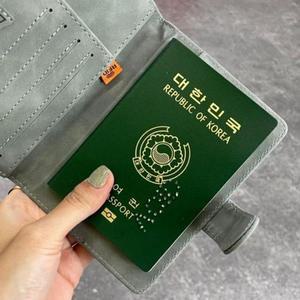 [MENPRS2P_52IN]RFID차단 자석형 디테일 구성 여권 그레