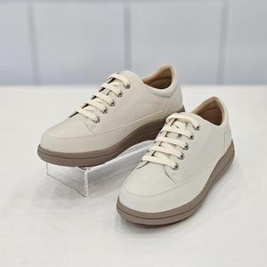 엘칸토공식몰 HC04 여성 경량쿠션 컴포트 캐주얼 아이보리 스니커즈 3.5CM LCWC05U513