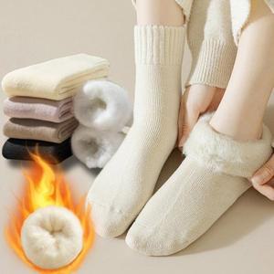 [기타]여성 보온 융털 기모 방한 겨울용 중목양말 5켤레