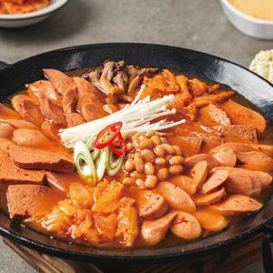 부대찌개 500g 전통 가마솥 간편식 즉석국 즉석탕 밀키트