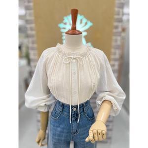 [레코브](하남점)핀턱장식 러플 블라우스(LC31E5BL508X)