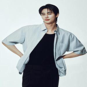 지오다노 NEW [변우석] 남자 포플린 반팔 셔츠 01045511