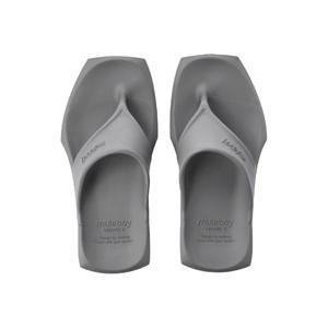 [롯데백화점]뮬보이 뮬보이 스퀘어 엑스 플립플랍 미드 그레이(MID GRAY) MBX210401MG