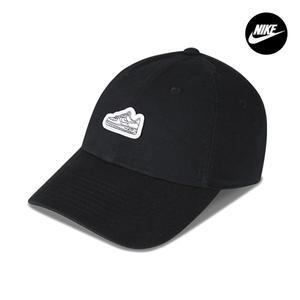 [나이키] NIKE 클럽 언스트럭처 에어 포스 1 패치 볼캡 모자 FZ2121-010