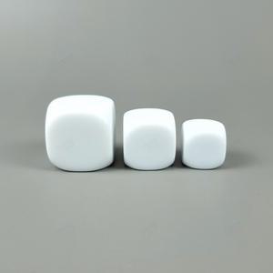 흰색 빈 주사위 민자 사각 게임 소품 교육 아크릴 20mm GS3500319B