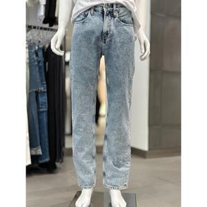 [여주점][Calvin Klein Jeans]CKJ 캘빈클라인진 남 라이트블루 90s 스트레이트핏 데님 (J324857-1AA)