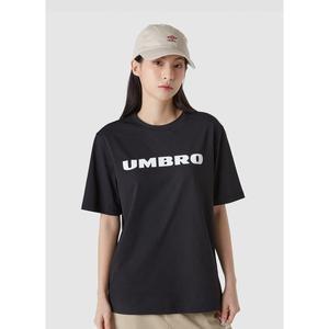 [엄브로](강남점) 남녀공용 프레쉬 레터링 반팔 티셔츠 UQ121SRS15BLK