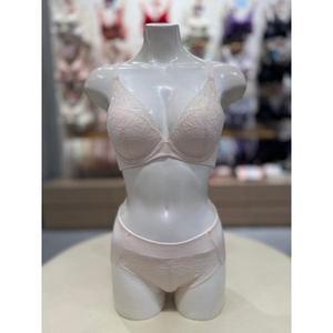 [트라이엄프](강남점)크림 레이스 풀컵 딥브이 브래지어 햄팬티 세트(TEWBR172TEWBP172CRM)