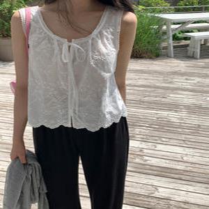 로티 자수 나시블라우스