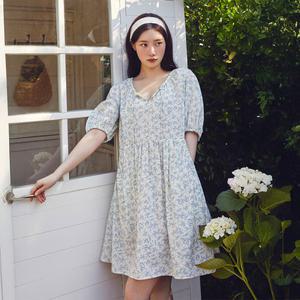 [롯데백화점]온앤온 플라워 셔링 미니 원피스 NEW5MO624
