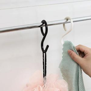 (무료배송) 안빠지는 S자 고리 3개입 유연한 에스 걸이/후크/다용도후크