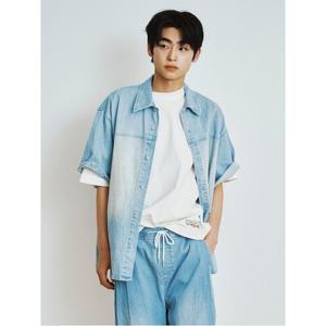 텍스처 반소매 데님 셔츠  스카이 블루 (215465DP3Q)
