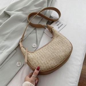 인기 여름 숄더백 데일리 패션 호보백 베이지 가방