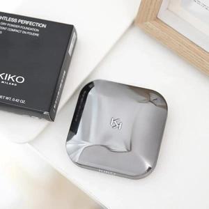 KIKO MAKEUP 미네랄 파운데이션 오일 컨트롤 매트 스무스 피니쉬 컨실러 메이크업 프레스 파우더 3 색
