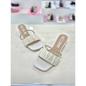 바바라 BABARA 보석줄 포인트 3CM 뮬 슬리퍼 BBF301WT 581947