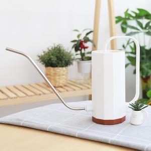 (화이트) 홈 가드닝 화분 베란다 정원 북유럽풍 물뿌리개 1.2L/물조리개/전동/분무기/조루/물조루/조리개